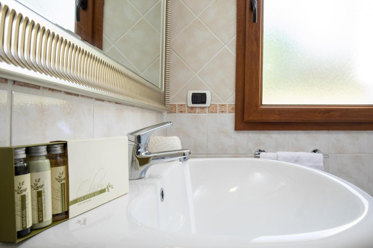 Homey Experience - Cosy Dream Apartment La Maddalena (Sassari) Ngoại thất bức ảnh